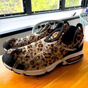 NWOT Nike Air Kukini SE Leopard Black Size 13 Stand Out Sold Out Sneakers!